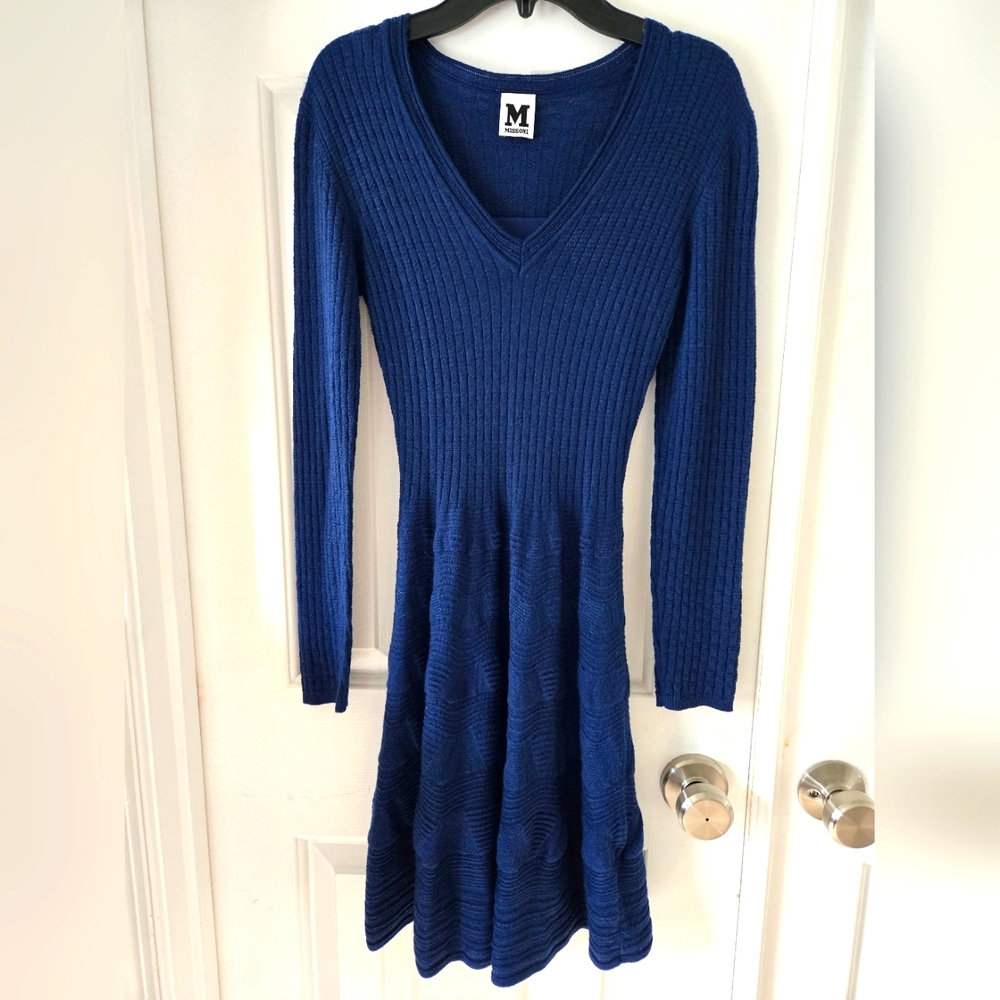 M Missoni Blue Stretchy V-neck Long sleeve Knit Body Con Sweater Dress Size S 40